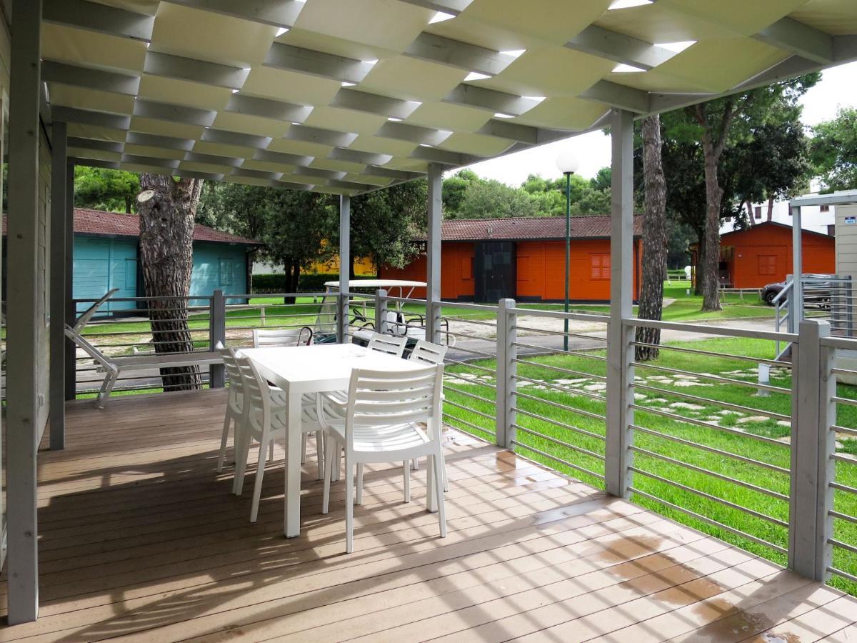 Holiday Home Maxi Caravan Capri By Interhome Baia Domizia Exterior photo